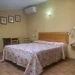 伊尔城堡农庄旅馆 阿西西
