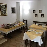 伊尔城堡农庄旅馆 农家乐 *