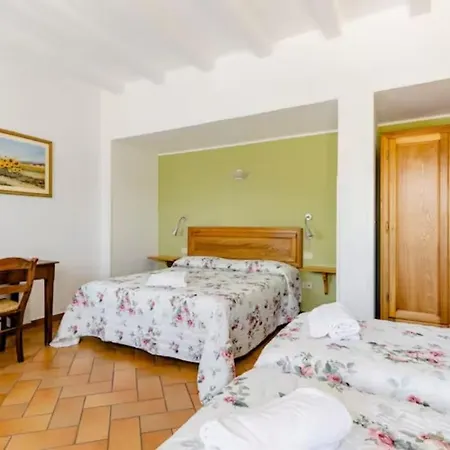 Il Castello Agroturismo Asís