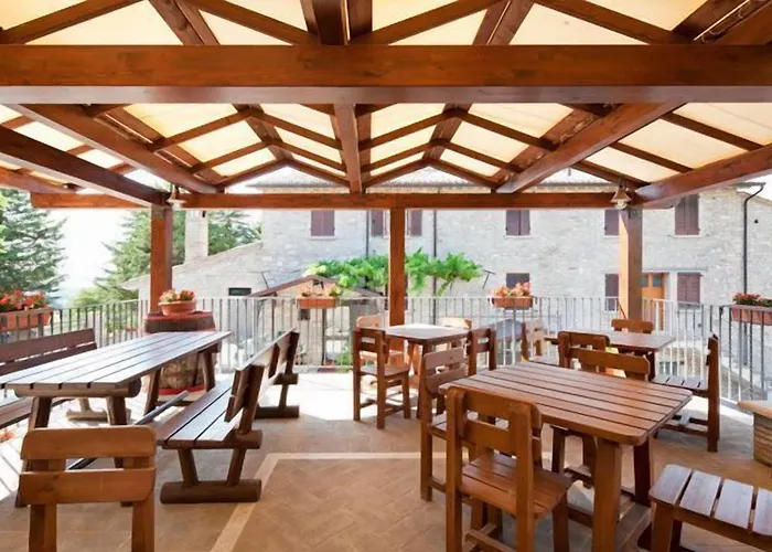 Il Castello Agroturismo *